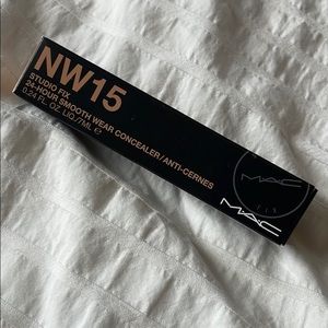 Mac NW 15 studio fix concealer